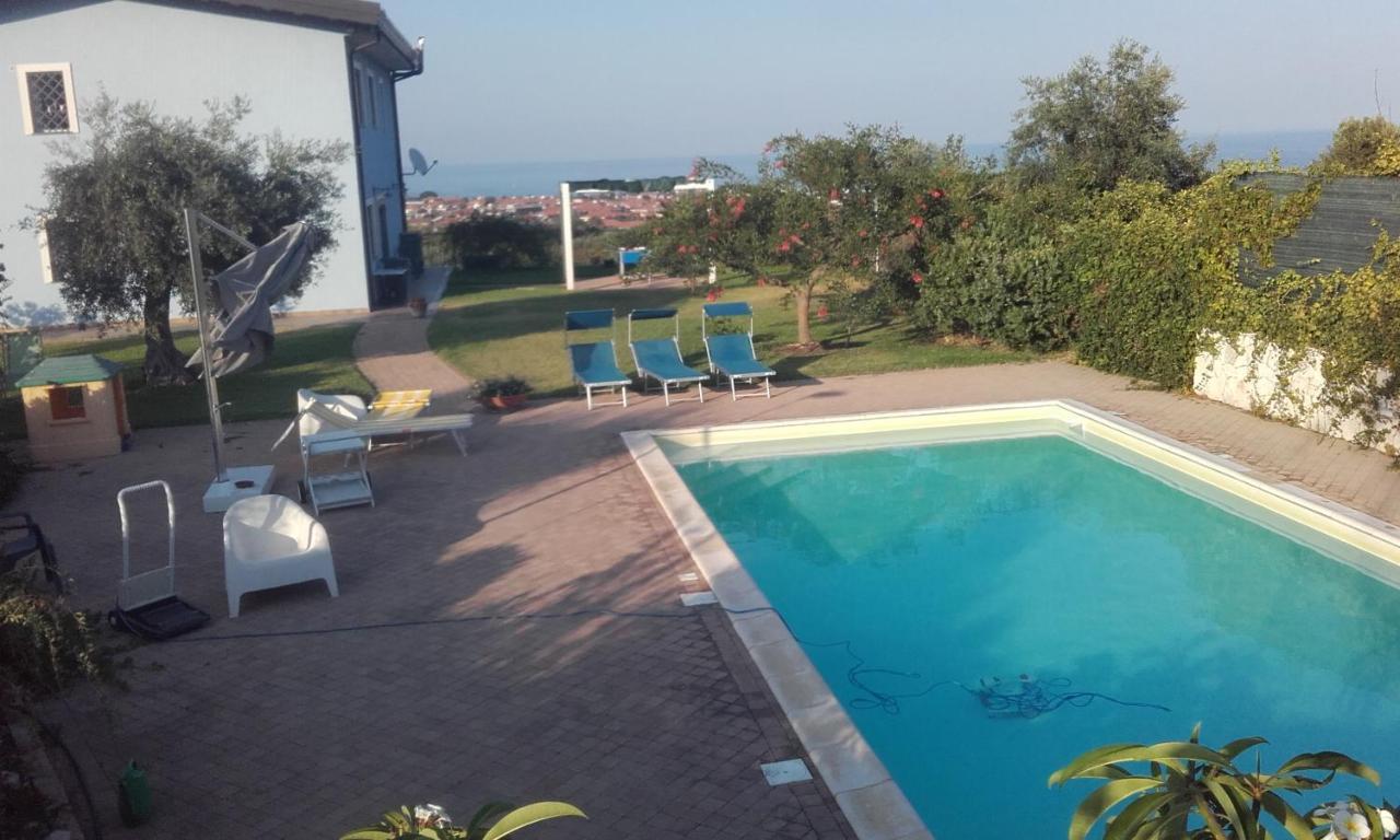 Villa Dei Limoni Etna-Mare Acireale Exterior foto